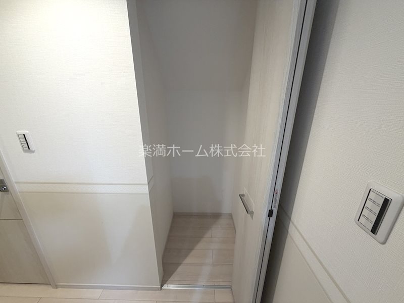 グレーヌ東寺 収納