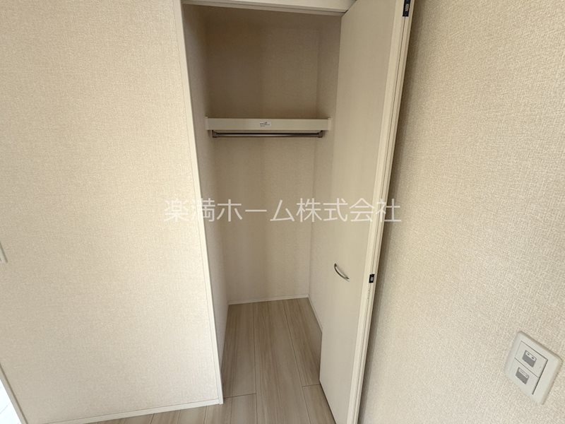 アロース　フェリス 収納