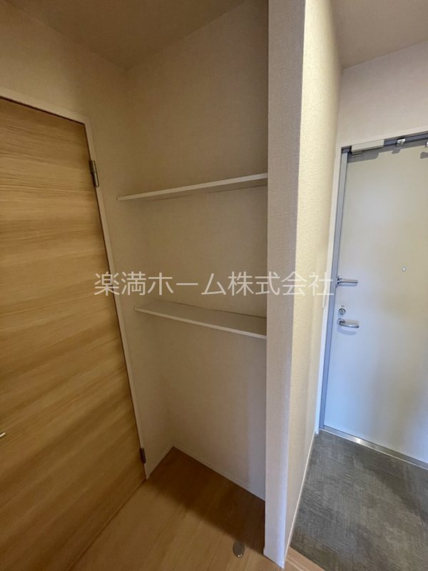 アリビオ向日町A棟 収納