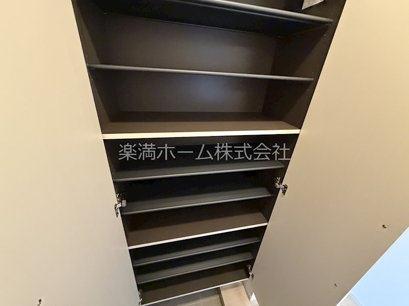 ルピナス等持院 収納