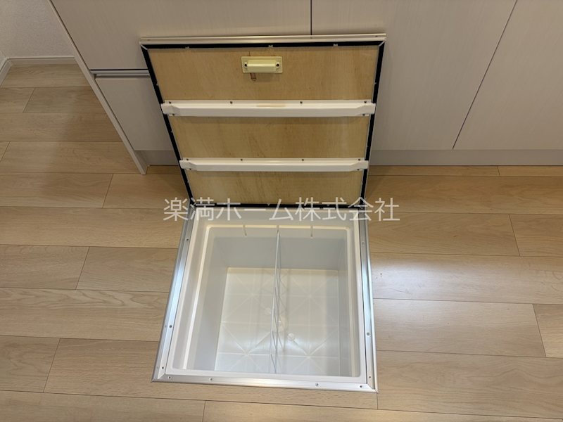 ヒカルサ京都御薗橋通 収納
