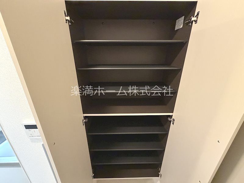 ヒカルサ京都御薗橋通 収納