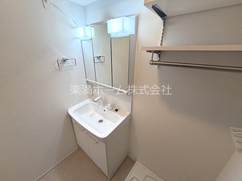 ヒカルサ京都御薗橋通 洗面所