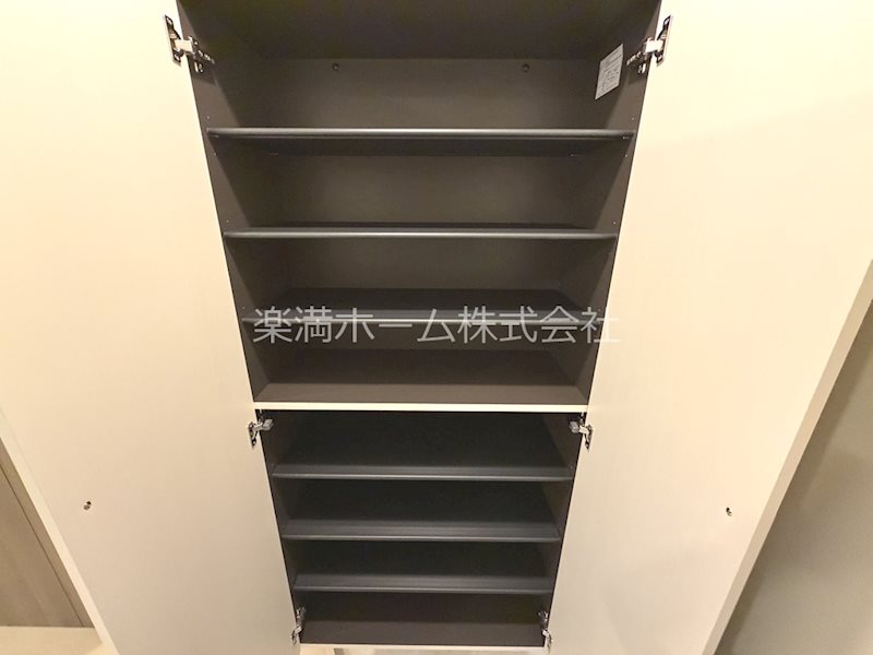 ヒカルサ京都御薗橋通 収納