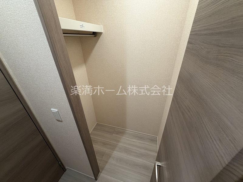 アレ・デ・フルール西向日駅前　北棟 収納