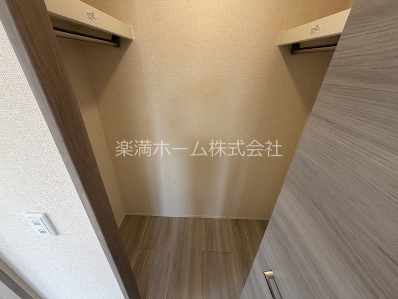 アレ・デ・フルール西向日駅前　北棟 収納