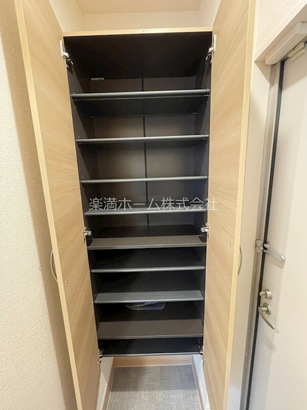 アレーズ向日町 収納
