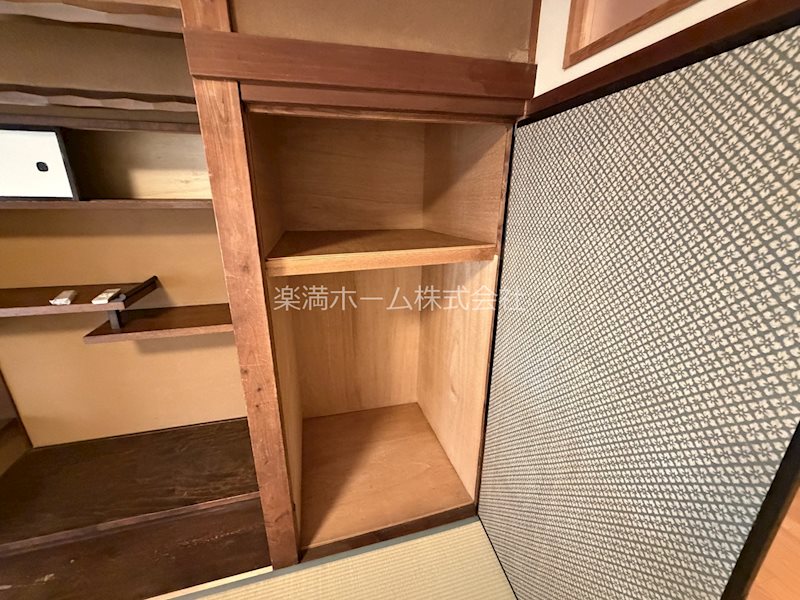 京都市北区小山下初音町貸家 収納