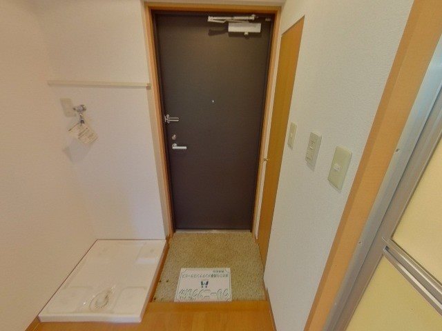 パークハウス仲町 玄関