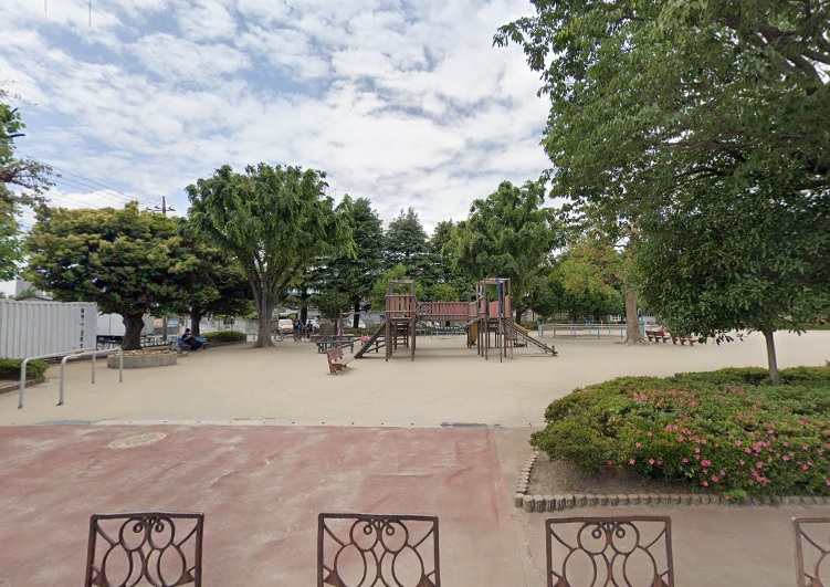 足立区入谷８（貸倉庫他）S124 公園