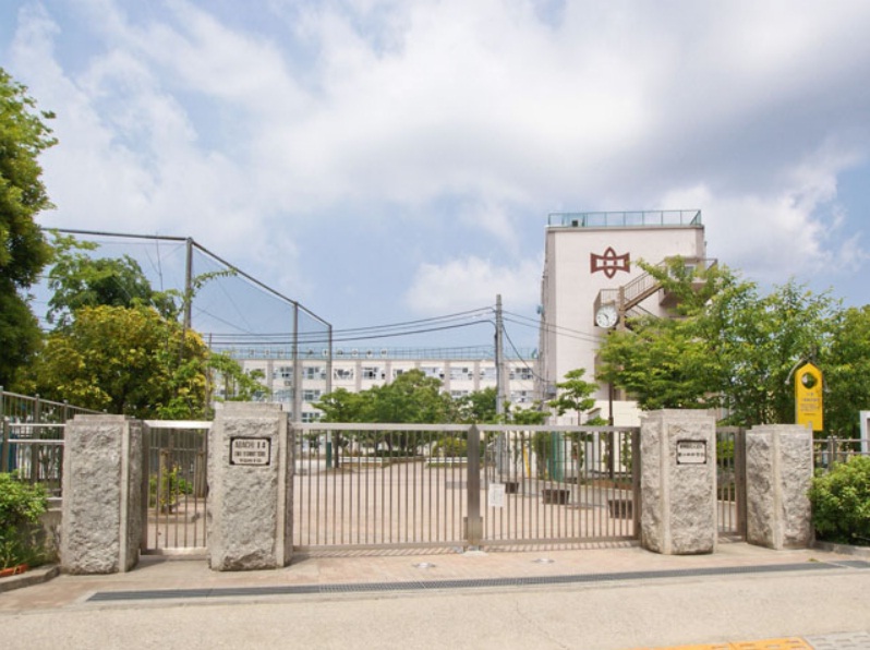 第38まさひろ商事ビル 中学校