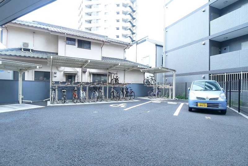 グランドパーク親水公園 駐車場