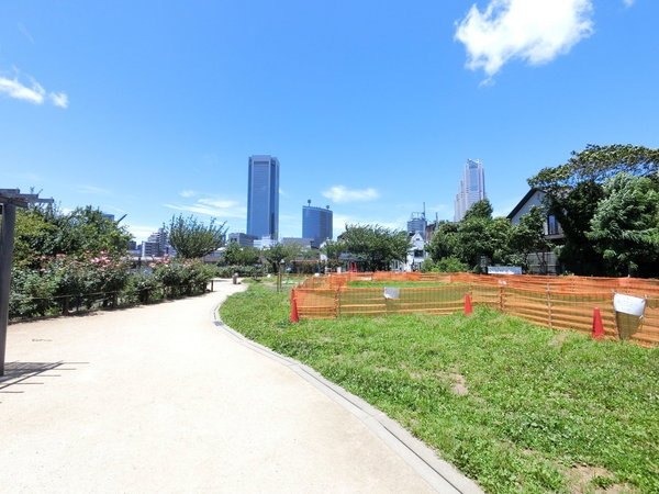 参宮橋レインボービルⅢ 公園