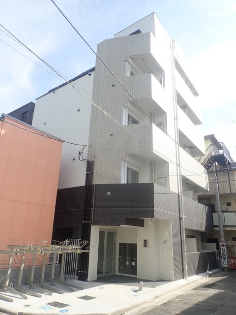 GATE FIELD NERIMA 外観