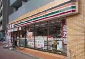 GATE FIELD NERIMA コンビニ