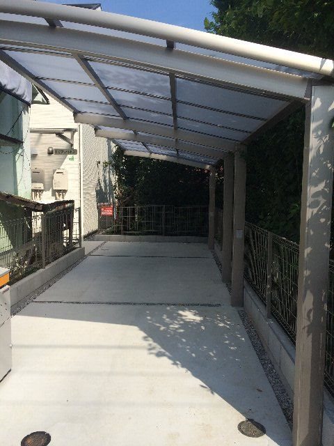 IKフラット２ エントランス