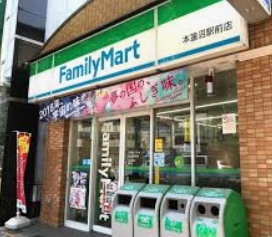 オークヴィレッジ コンビニ