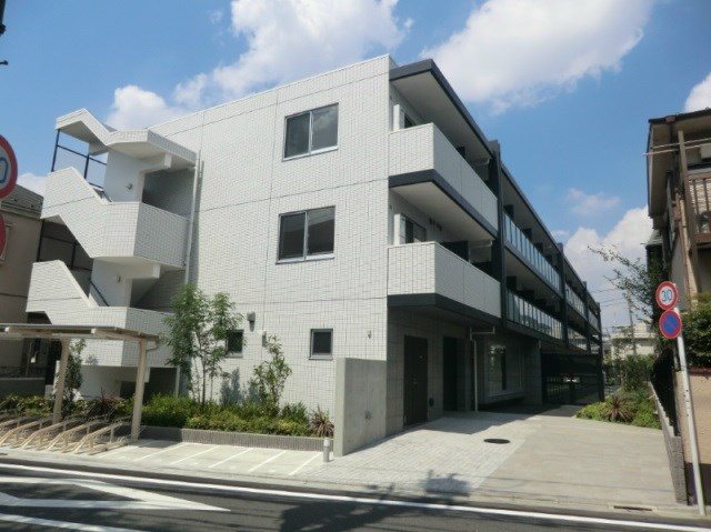 スプレスタ―平和台 外観