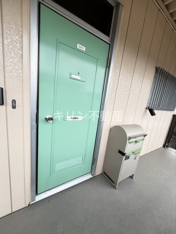 サンライズハウス本庄 玄関