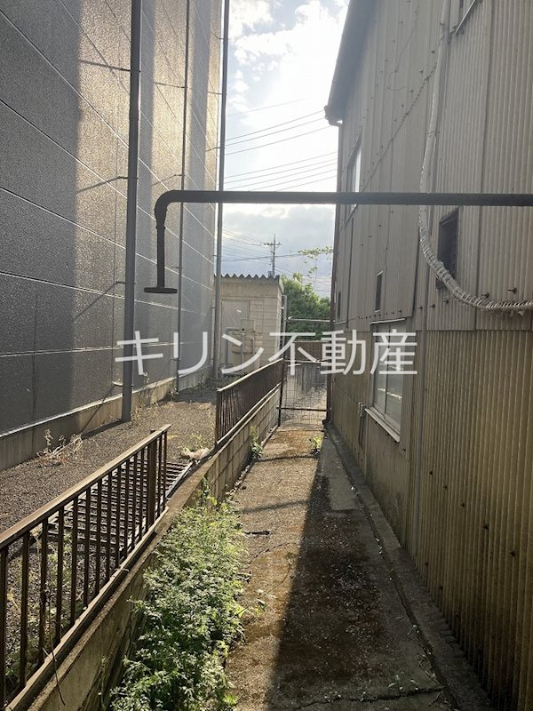 あおき貸倉庫 ベランダ