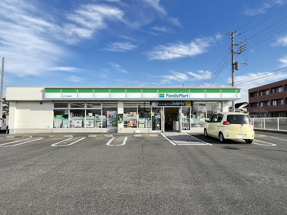 グランシャリオ コンビニ