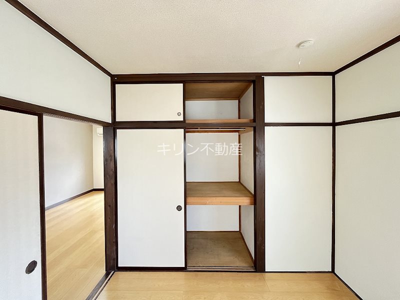 ケヤキハイツB 収納