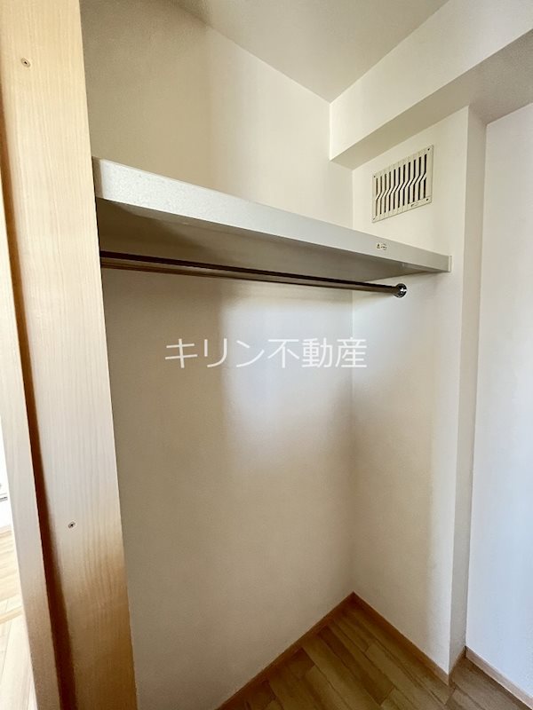 エクレーレB 収納