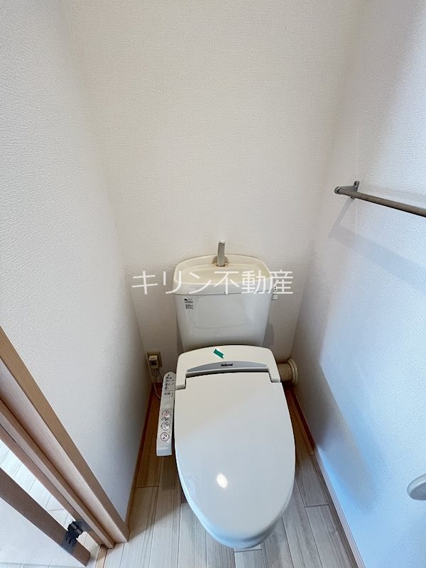 エクレーレB トイレ