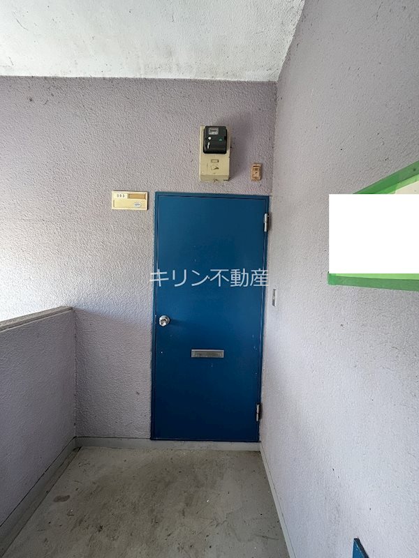 朝日町マンション エントランス