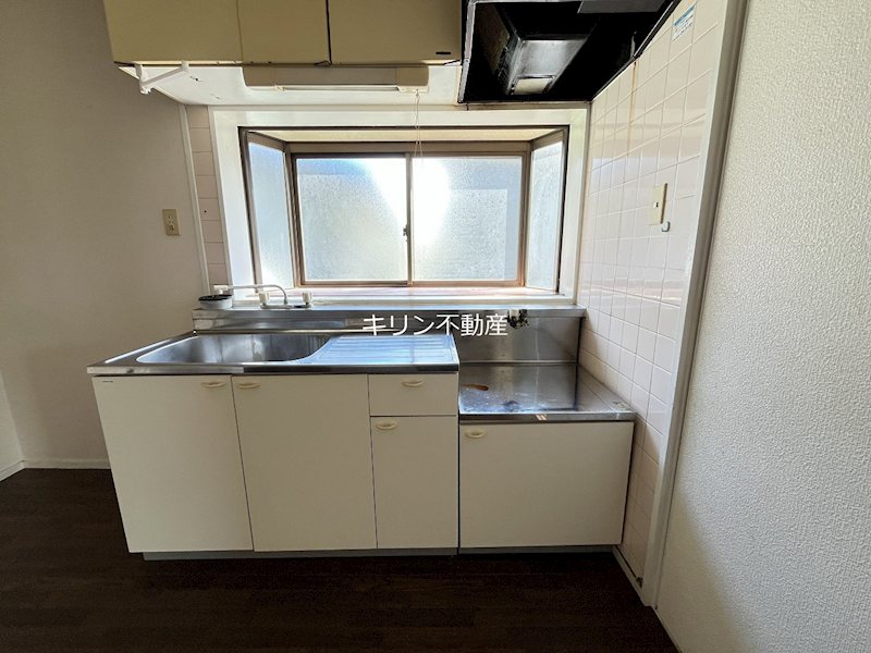朝日町マンション キッチン