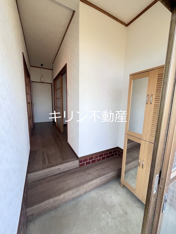 西五十子戸建貸家 玄関