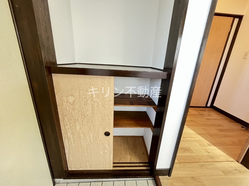 エポワス本庄 収納
