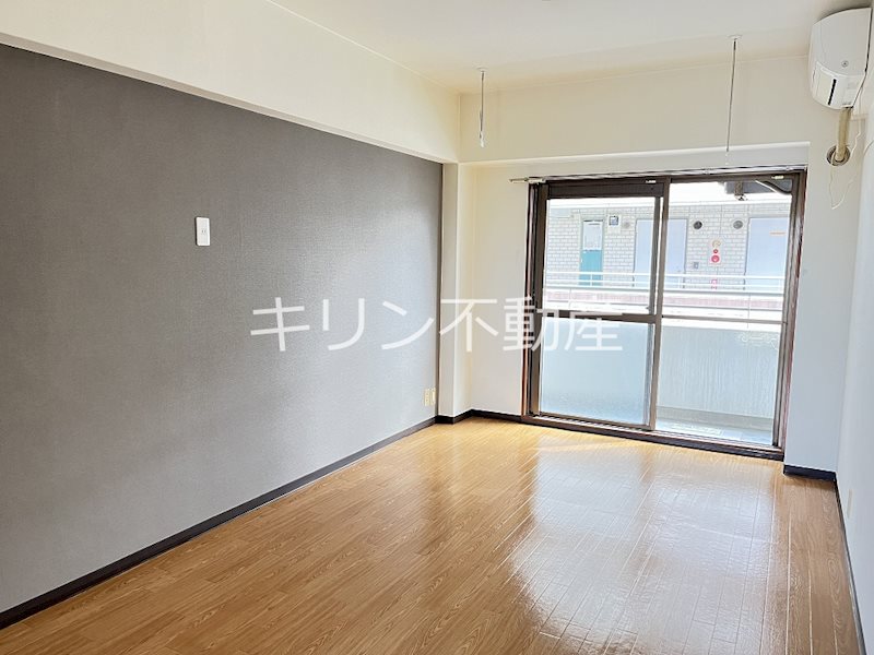 シティホームズ本庄V リビング