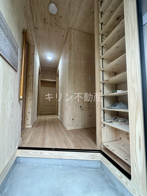 サン戸建 玄関
