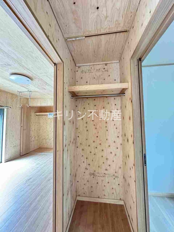 サン戸建 収納