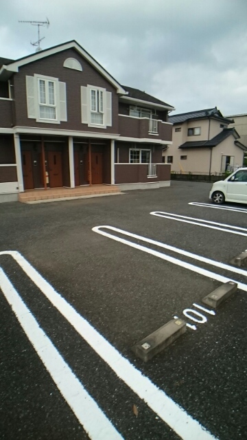パラシオ 駐車場