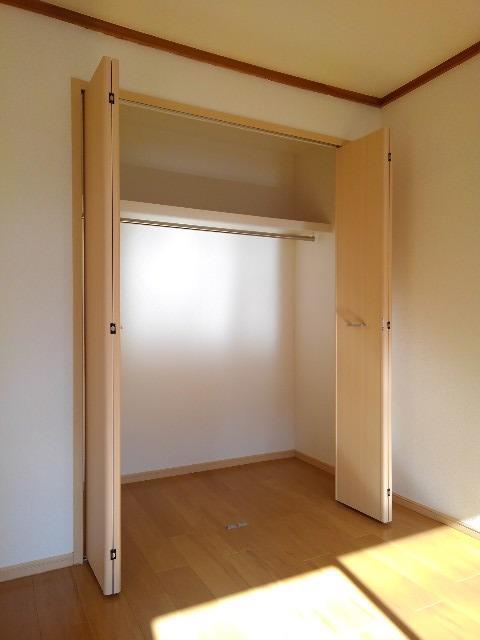 エルディム日向 収納