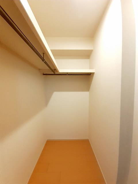 シャルム　グラースＢ 収納