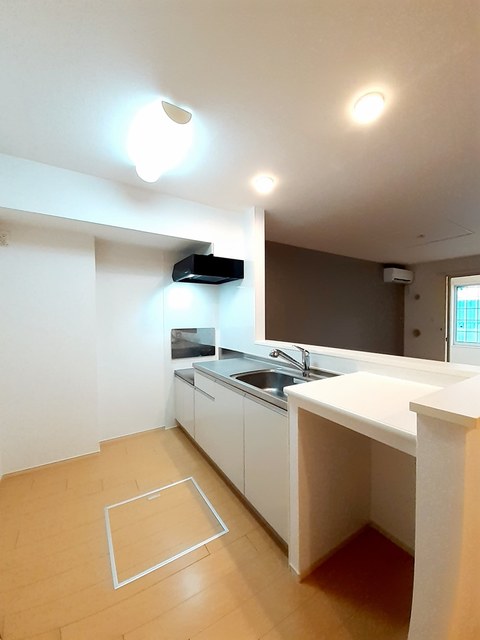 シャルム　グラースＢ キッチン