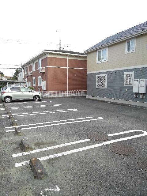 プリエール　Ｂ 駐車場