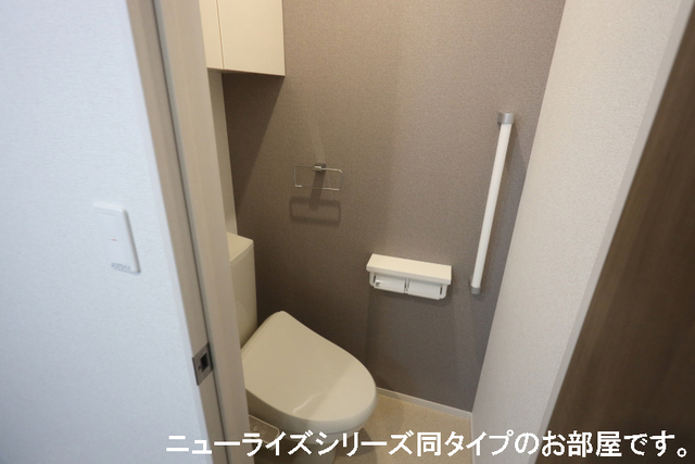 オーブ　ソレイユ トイレ