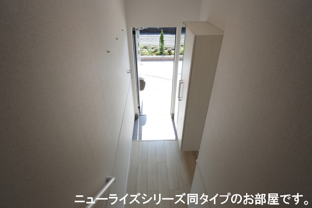 オーブ　ソレイユ 玄関