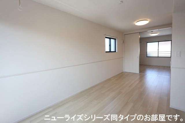オーブ　ソレイユ リビング