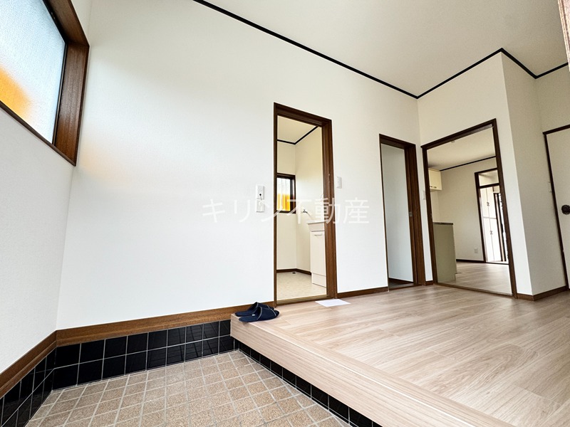 神保原M戸建 玄関