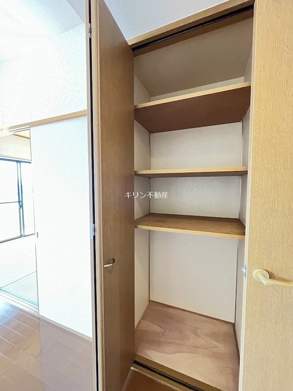 ピースアベニュー192 収納