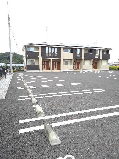 ベル　フィオーレⅡ 駐車場