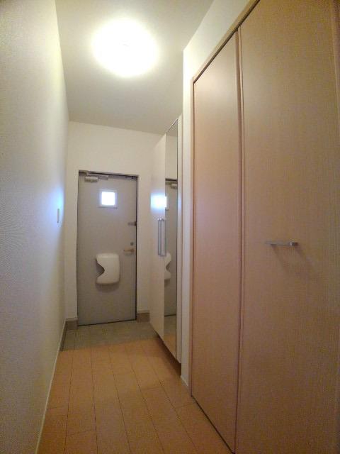 ベル　フィオーレⅡ 玄関