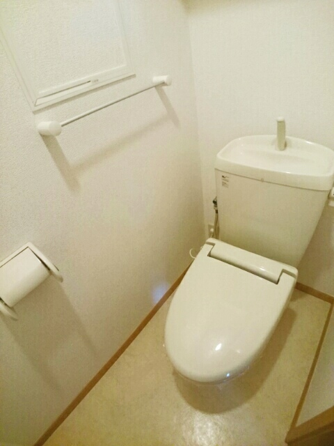 ヴィクトワールＫ トイレ