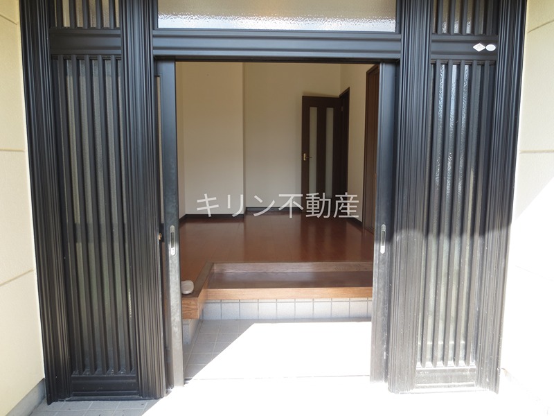 牧西戸建 玄関