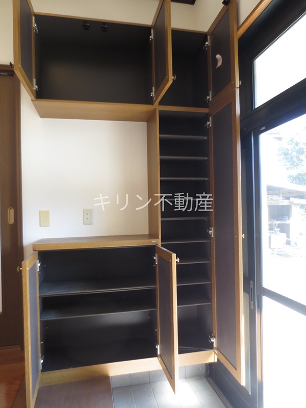牧西戸建 収納